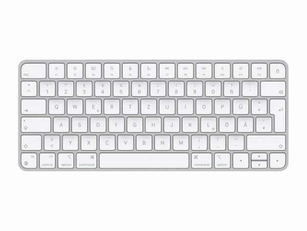 Das Bild zeigt das Apple Magic Keyboard (2021) von oben, um das Layout und Design der Tastatur zu demonstrieren. Die Tastatur ist in einem silbernen Farbton gehalten und verfügt über eine deutsche Tastenanordnung, wie anhand der spezifischen Tasten wie "Ä", "Ö", "Ü" und der "ß"-Taste erkennbar ist. Es ist eine flache, minimalistische Tastatur ohne Numpad, was auf ihren kompakten Stil hinweist, geeignet für den Einsatz mit Mac-Computern.